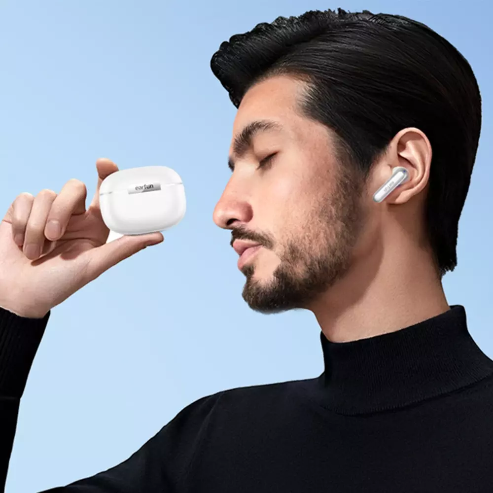 EarFun Air 2 teljesen vezeték nélküli Hi-Res fülhallgató, 4 mikrofonnal, IPX7 - Fehér